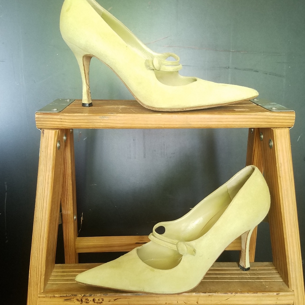 Manolo Blahnik Pumps